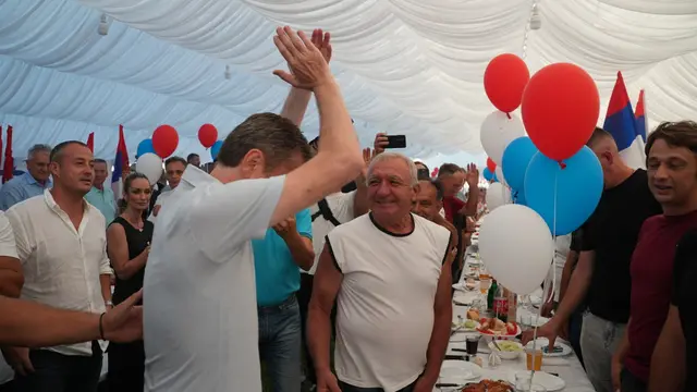 Veliki narodni skup Srpske napredne stranke u selu kod Uba / foto: RINA