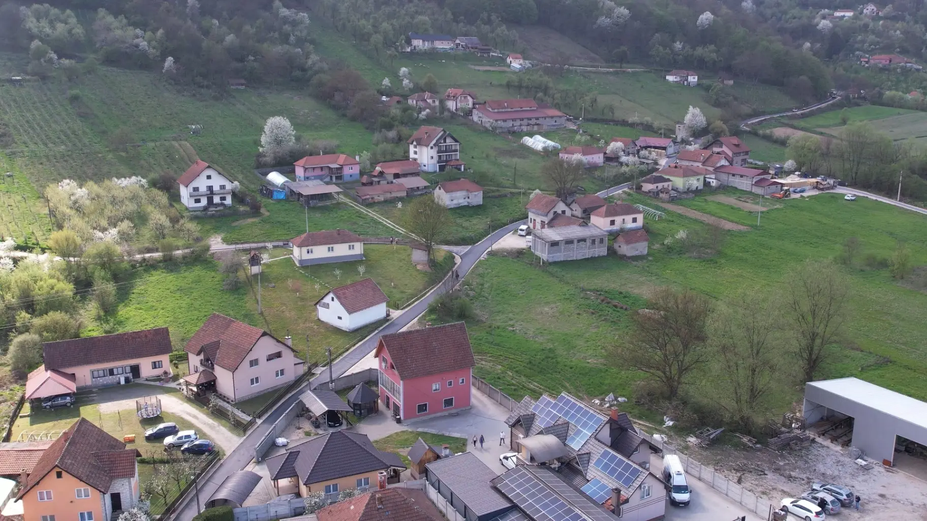 Dolaziću sve dok ne bude urađeno sve što je obećano: Glišić ponovo u Dragačevu, meštanima doneo sjajne vesti (FOTO)(VIDEO)