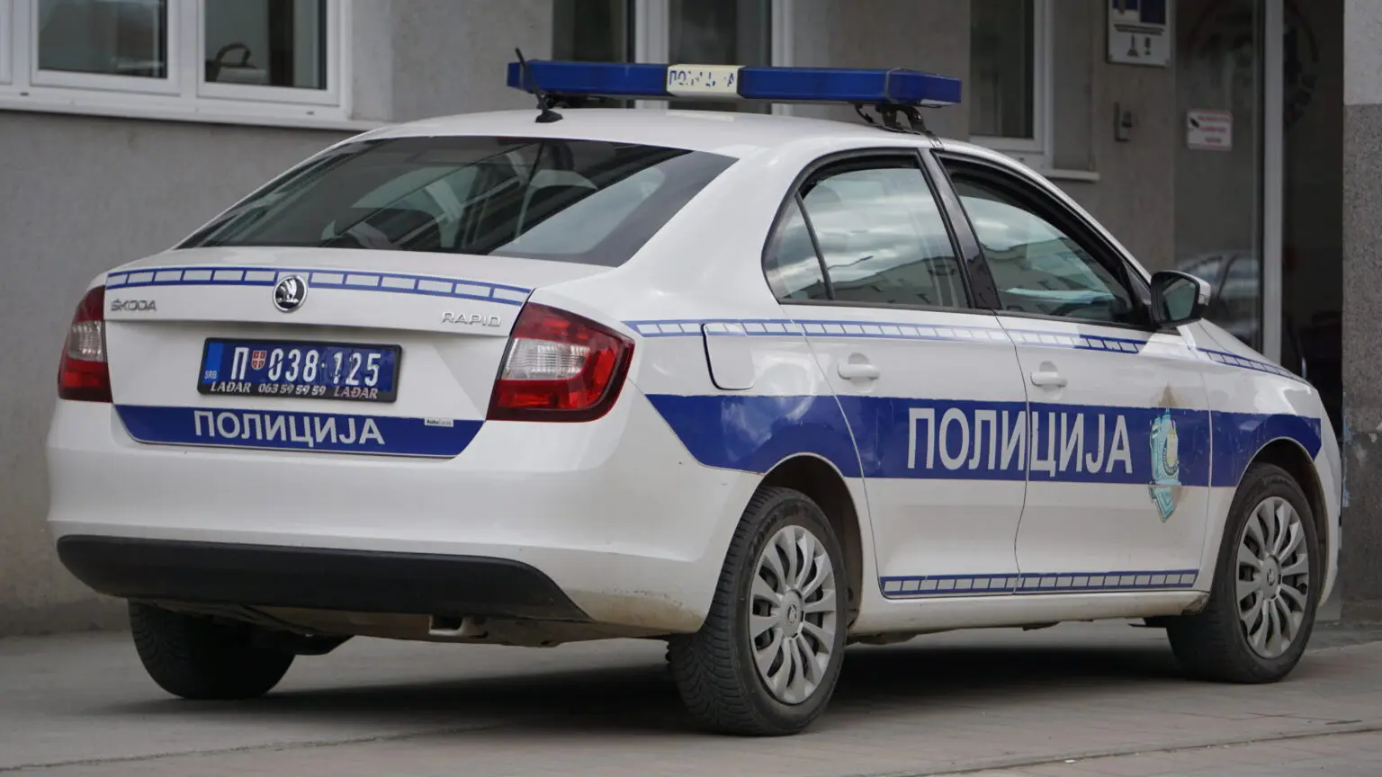Sevale mačete i noževi: Masovna tuča u Novom Pazaru, policija privela četiri osobe