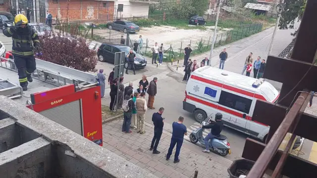 Žena pala sa zgrade u Novom Pazaru, foto: RINA