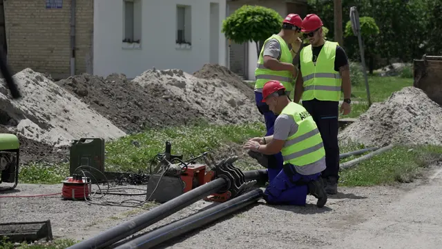 Apatin - ministar Glišić obišao radove na rekonstrukciji vodovodne mreže /foto:RINA
