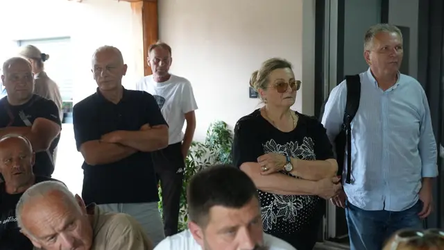 Glišić posetio meštane u selu Prilipac kod Požege / foto: RINA