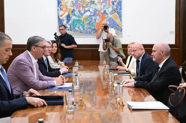 Foto Instagrambuducnostsrbijeav (1).jpg