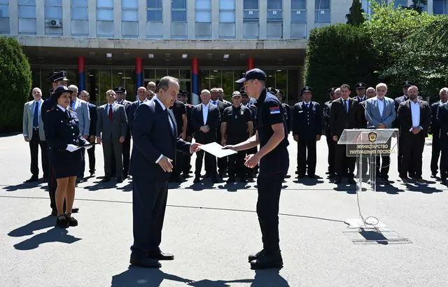 Promocija nove klase vatrogasaca-spasilaca – Foto: MUP Srbije