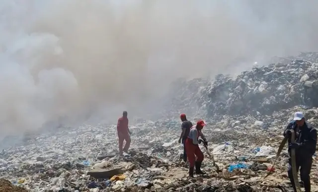 Požar na deponiji kod Sremske Mitrovice stavljen pod kontrolu/ Foto: RINA