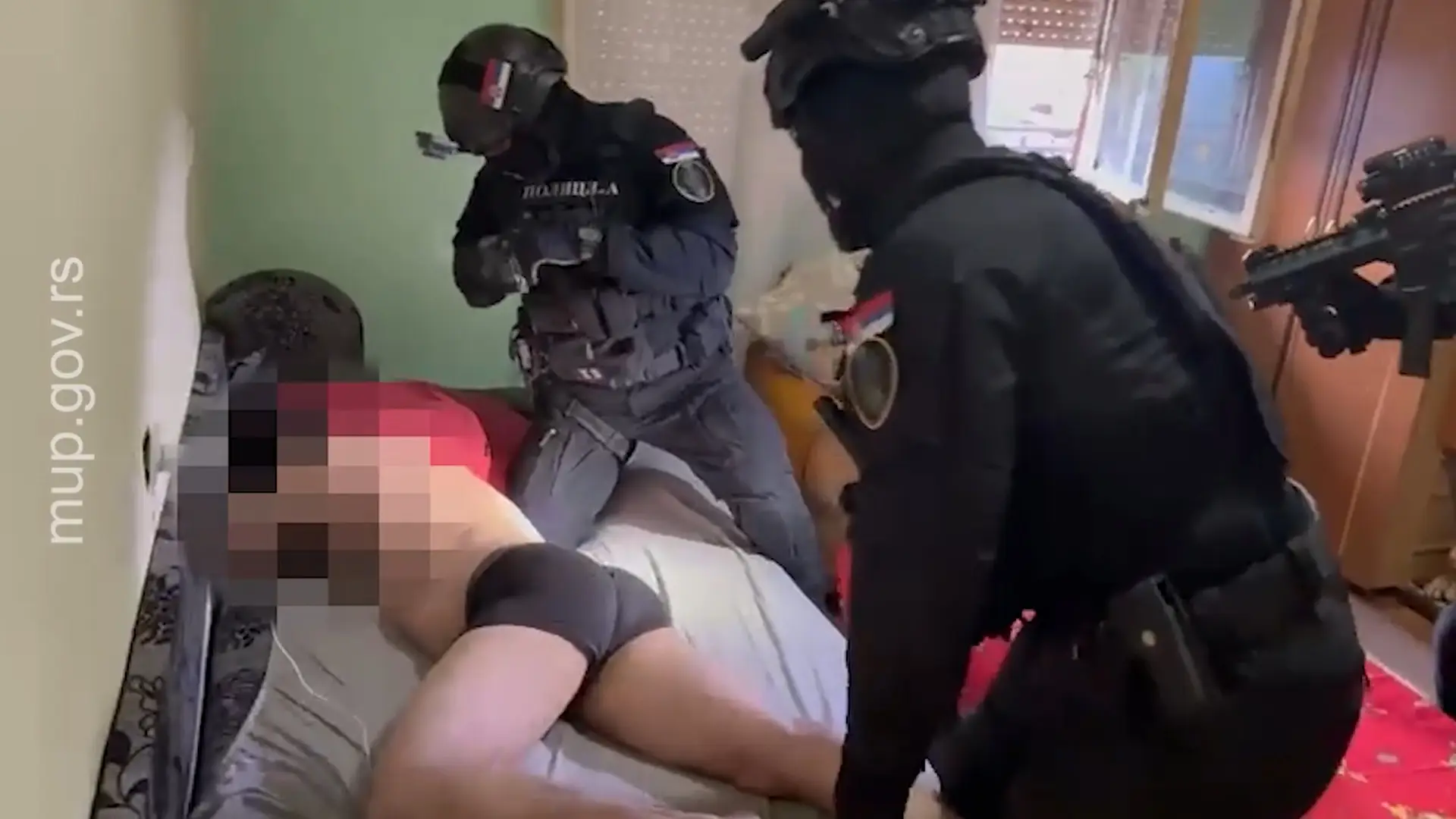 Uhapšeno pet članova grupe osumnjičene za krijumčarenje najmanje 201 migranta