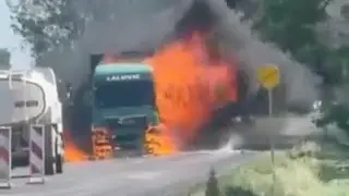 Gori kamion kod Kule / Foto: RINA