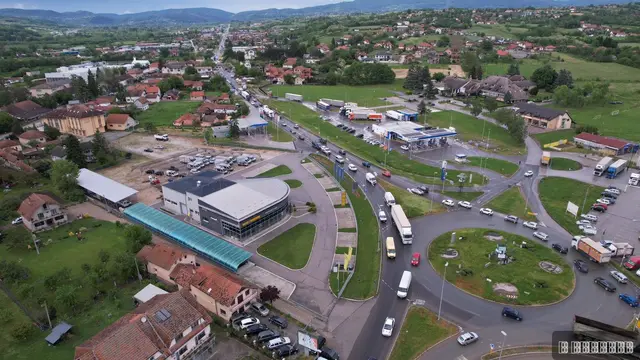Saobraćajni kolaps u Preljini kod Čačka / Foto: RINA