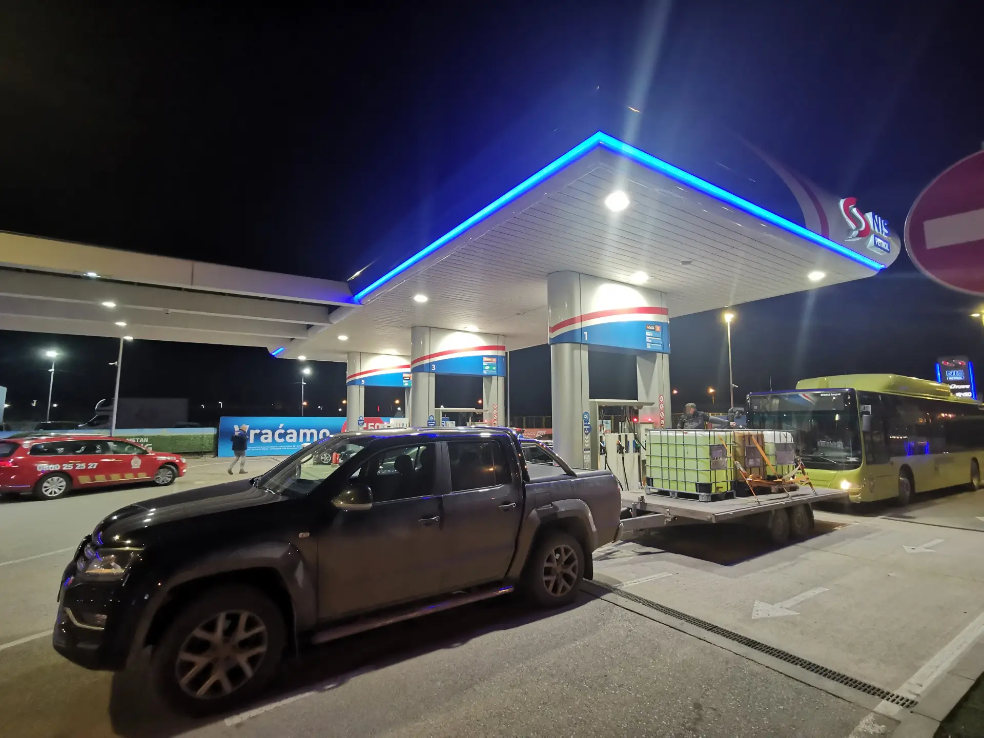 Naftnim kompanijama odobreno korišćenje operativnih rezervi evrodizela