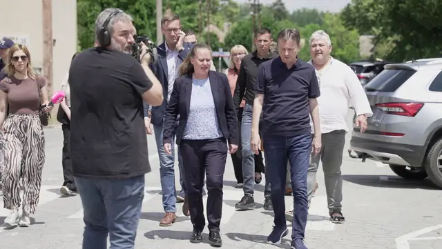 Apatin - ministar Glišić obišao radove na rekonstrukciji vodovodne mreže /foto:RINA