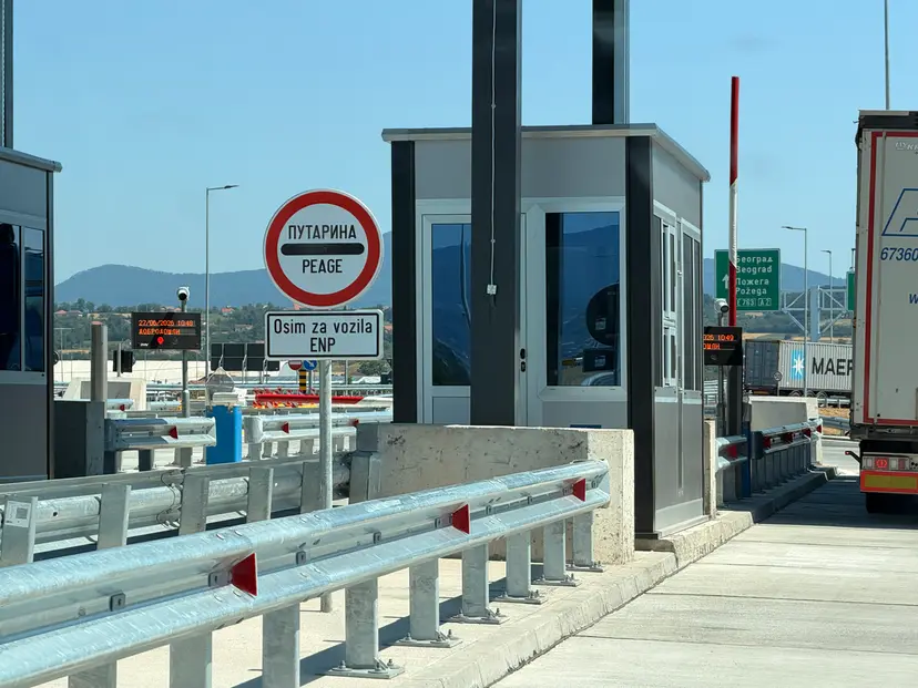 Kamioni satima stoje na izlazu iz Srbije: Na Šidu zadržavanje čak četiri sata, čeka se i na Batrovcima