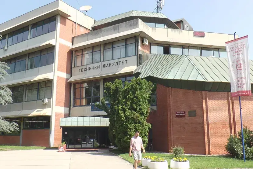 Važna vest za buduće studente: Počela prijava za polaganje prijemnog ispita na Fakultetu tehničkih nauka u Čačku - čak 420 mesta ima na budžetu