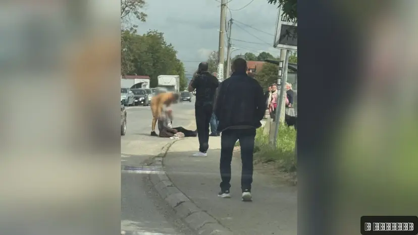 Pao je na zemlju, svi su pritrčali da pomognu: Oboren stariji muškarac dok je čekao autobus - saobraćajna nezgoda u Čačku (FOTO)