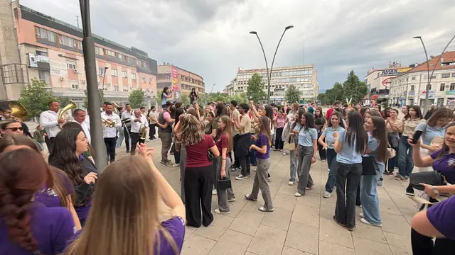 Gimnazijalci napravili sjajnu žurku, foto: RINA