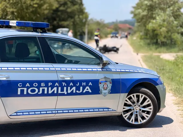 Sudar motora i automobila kod Čačka / foto: RINA