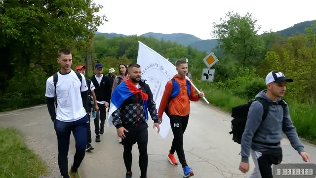 Hodočasnici pešače od Rudog do Ostroga, foto: RINA