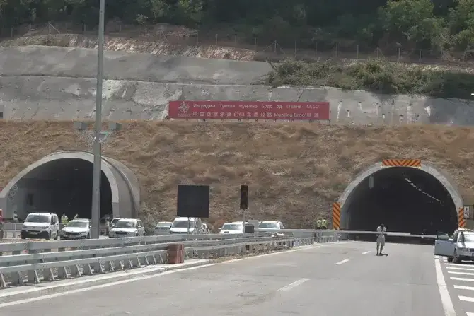 Opet zatvorena tunelska cev na Milošu Velikom: Izmenjen režim saobraćaja kroz Munjino Brdo, vozače očekuje usporena vožnja