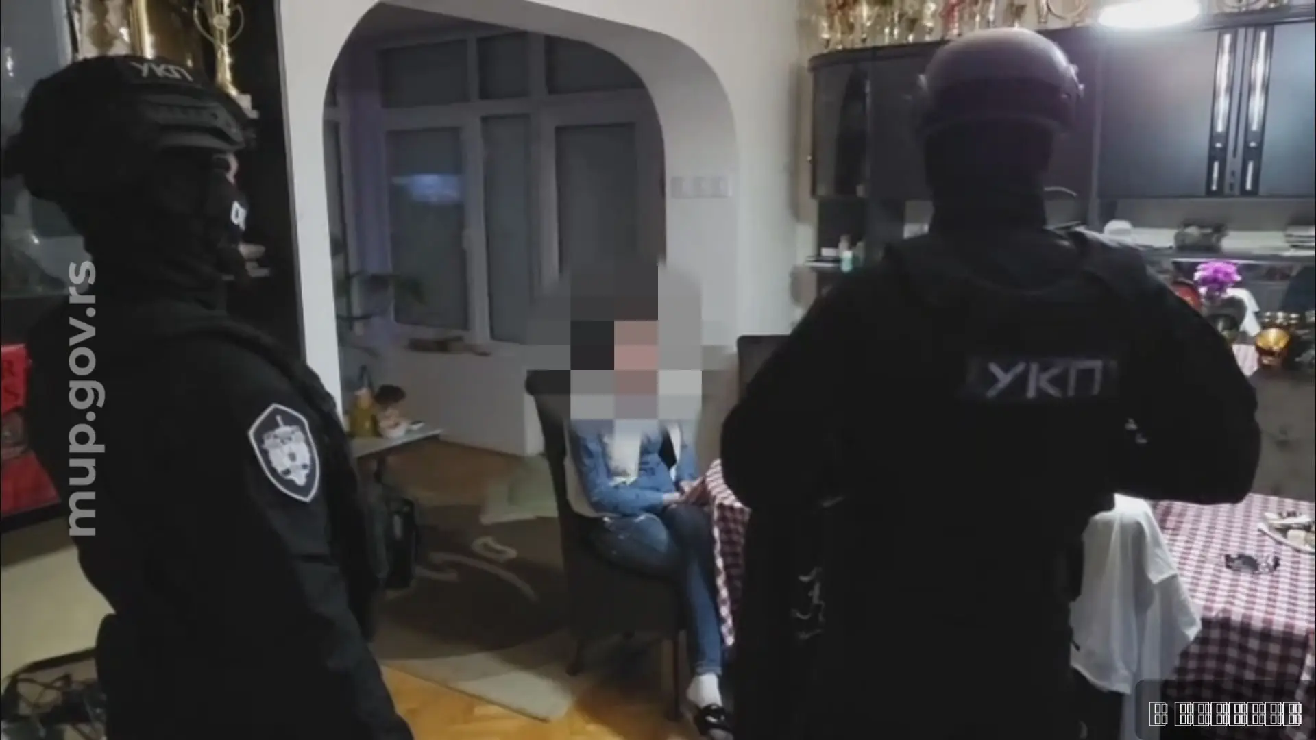 Uhapšeno pet osoba zbog sumnje na posredovanje u prostituciji