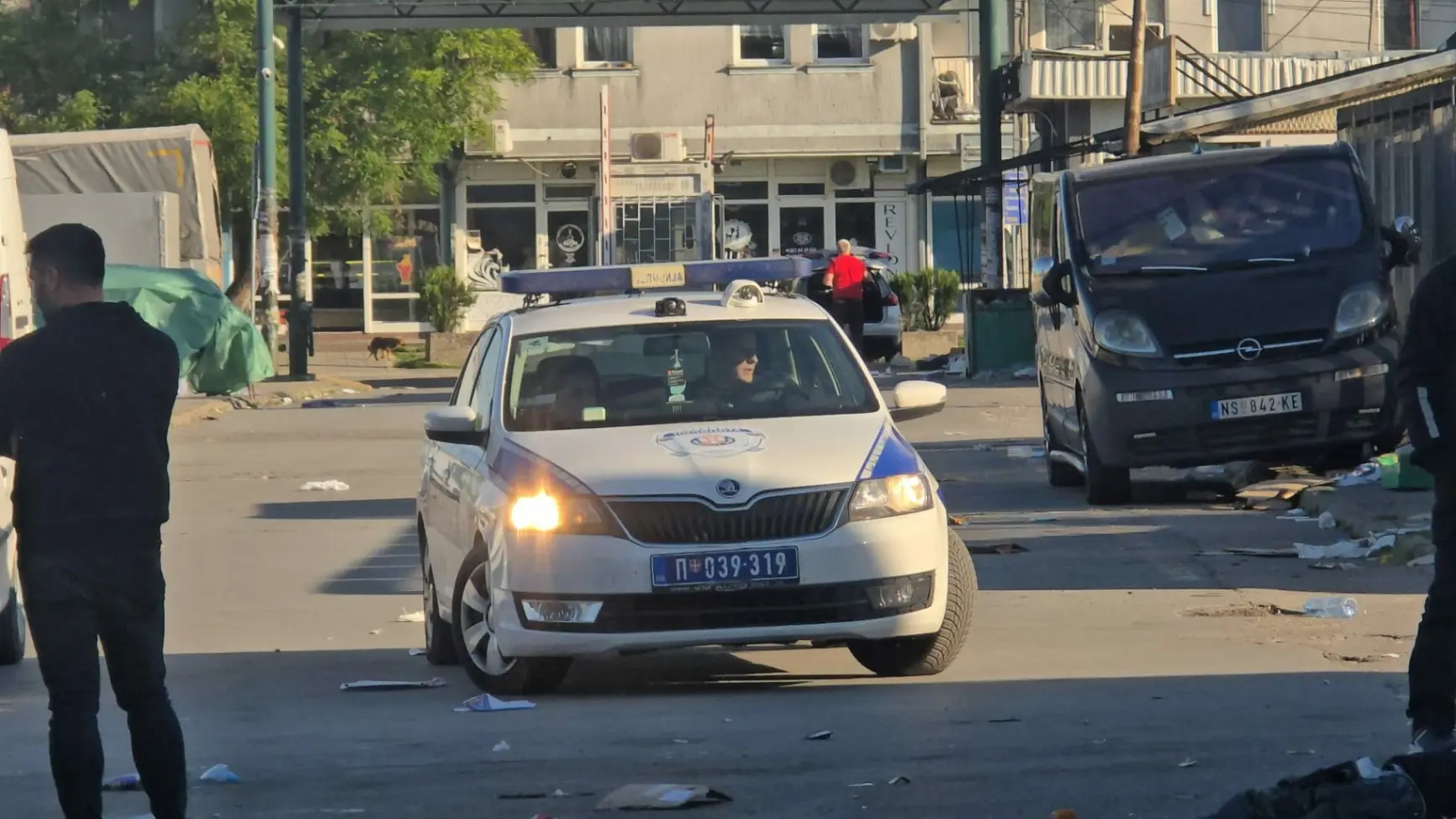 Oglasili se iz bolnice nakon eksplozije: Dečak (13) stabilno nakon povrede malog prsta, ali zadržan u bolnici (FOTO)(VIDEO)