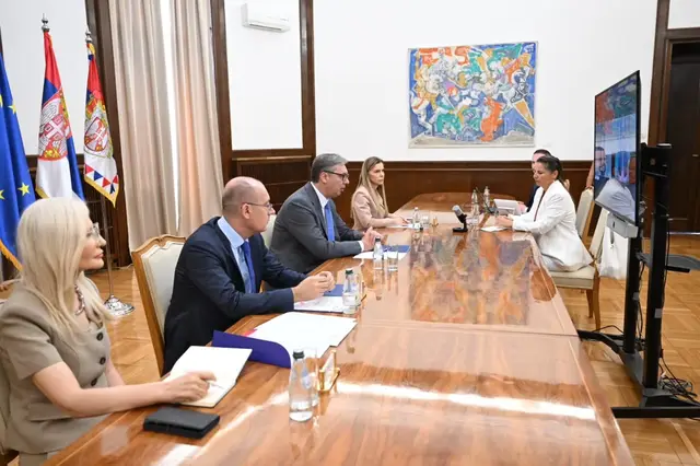 Aleksandar Vučić sa predstavnicima SZO – Foto Instagrambuducnostsrbijeav (4).jpg
