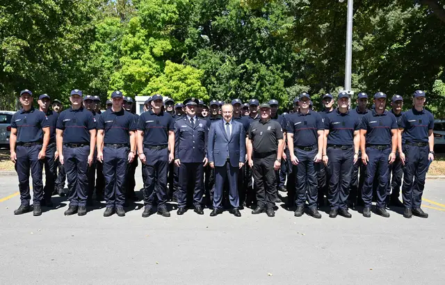 Promocija nove klase vatrogasaca-spasilaca – Foto: MUP Srbije