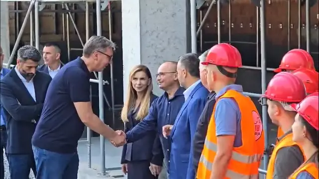 Vučić obišao radove u Tiršovoj / foto: RINA 