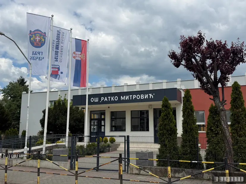 Devojčica donela skalpel u školu u Čačku: Direktor otkrio šta se zaista desilo i koje su mere odmah preduzete (FOTO)(VIDEO)