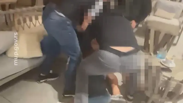 Beograd – hapšenje zbog iznude / Foto: MUP