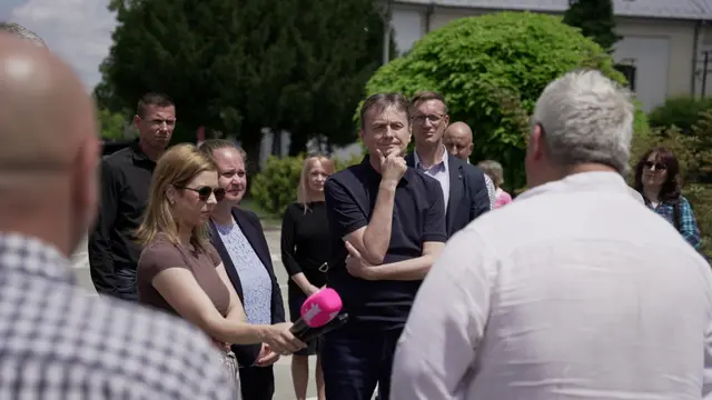 Apatin - ministar Glišić obišao radove na rekonstrukciji vodovodne mreže /foto:RINA
