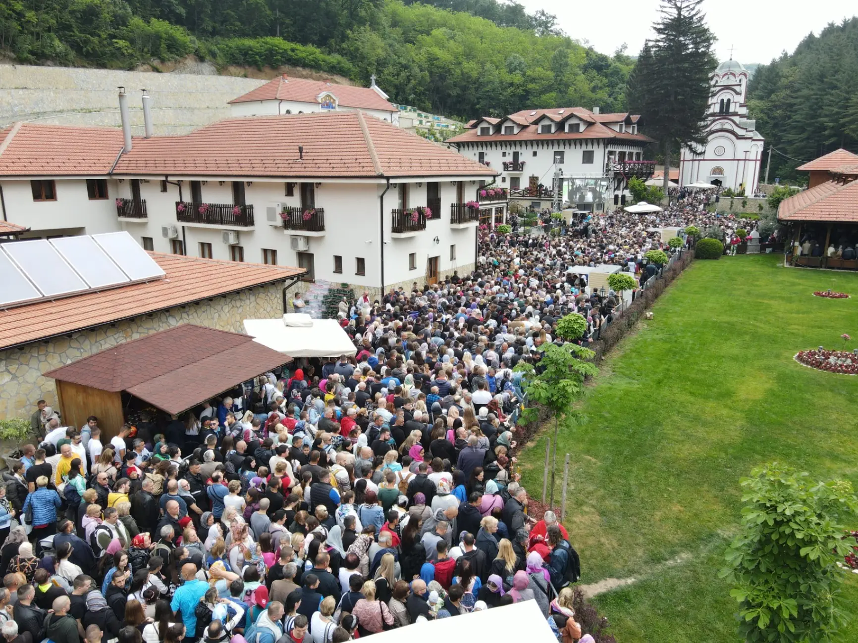 Presvlačenje moštiju Svetog Zosima i velika tumanska litija: Srspka svetinja u nedelju obeležava dva jubileja - doći će na hiljade vernika
