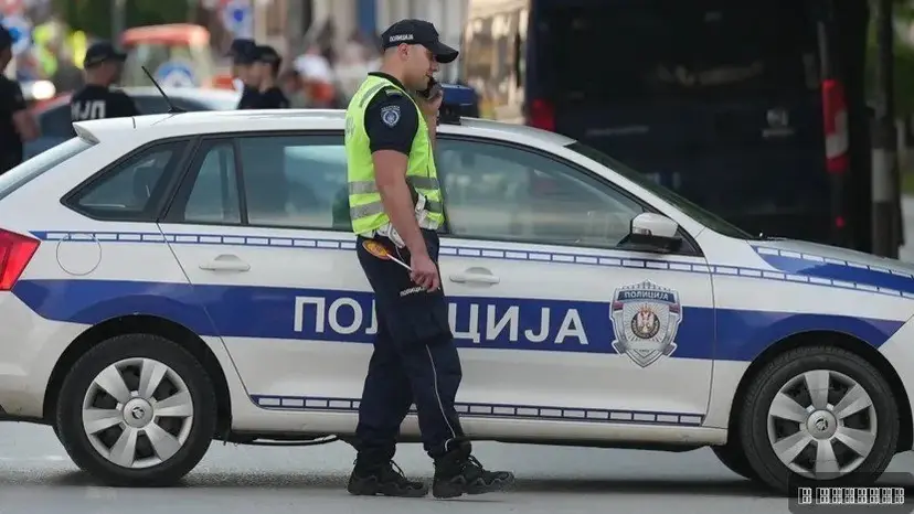 Drama u Novom Pazaru: Motociklista bežao od policijske patrole pa sleteo u korito reke Jošanice