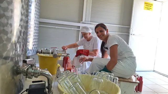 Sandra je kraljica paradajza iz Rivice / foto: RINA
