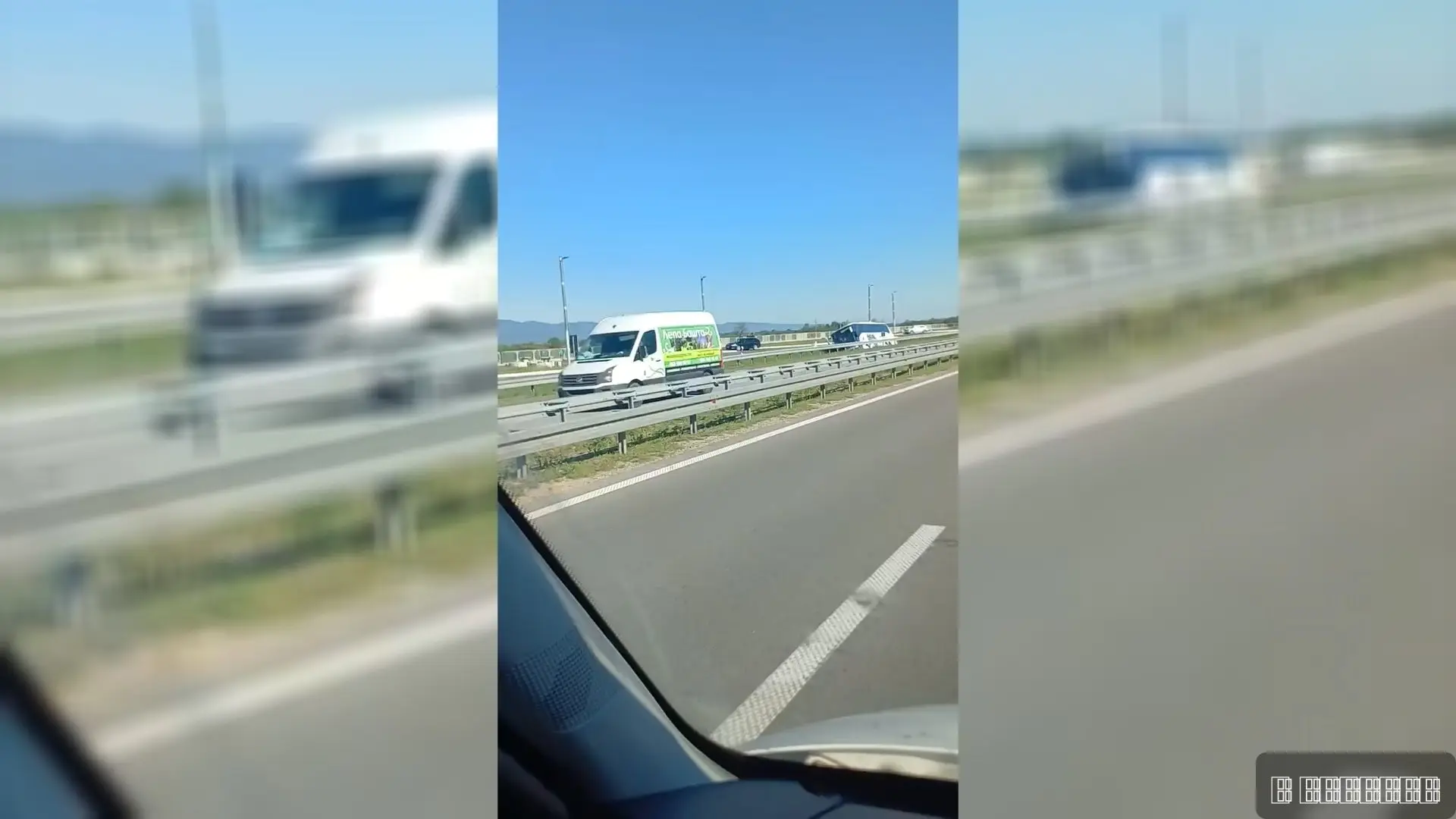 Autobus sleteo sa puta, u njemu bilo putnika: Teška nezgoda kod Ćićevca, sve se desilo u blizini naplatne rampe (VIDEO)