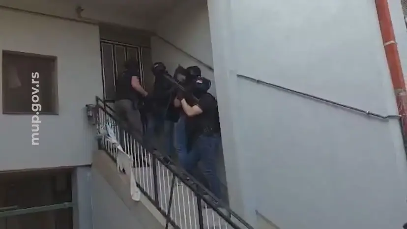Velika zaplena u Beogradu: Oružje, eksploziv i marihuana u rukama policije, trojica iza rešetaka