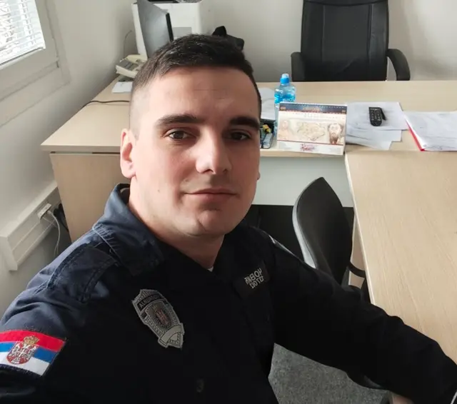 Granični policajac pomogao porodici u nevolji - vratio nam je veru u dobre ljude/ Foto: RINA