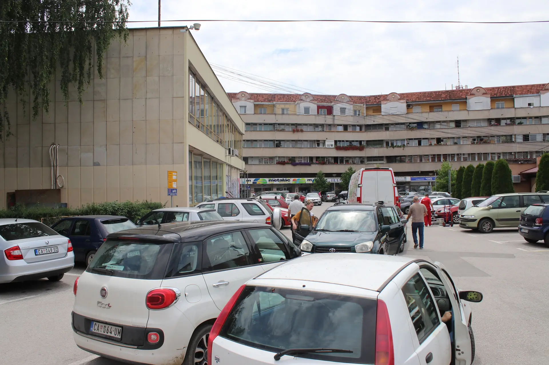 Čačani, dobro pazite gde parkirate: Od ponedeljka Komunalna milicija sprovodi pojačanu kontrolu - neće biti pošteđenih