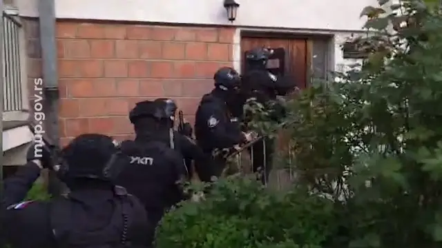Uhapšen maloletnik zbog bacanja bombe na objekat u Kragujevcu - Printscreen / MUP Srbije