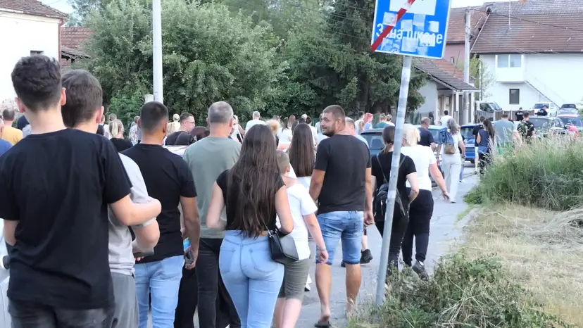 Nije poznato kako će biti kažnjeni vinovnici vršnjačkog nasilja u Mrčajevcima: Savet roditelja saglasan za najoštrije sankcije i za zaštitu dečaka žrtve