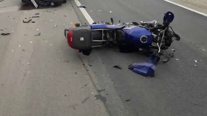 Sleteo sa motora i udario u potporni zid: Teška nezgoda na putu Užice - Zlatibor