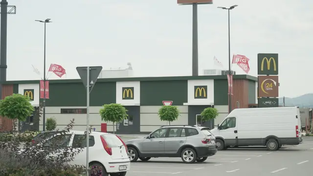 Sitno se broji do otvaranja McDonalds restorana u Čačku / foto: RINA