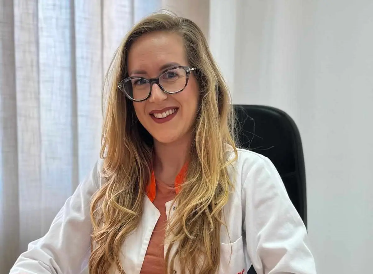Ovo je najčešća greška koju pravimo tokom leta: Nutricionistkinja upozorava - nemojte jesti hladnu hranu, niti piti ledena pića