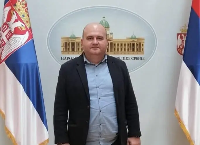 Inspektor velikog srca: Komšije htele sprečiti majku da izgradi rampu za nepokretnog sina, Milan učinio ono što se i danas prepričava