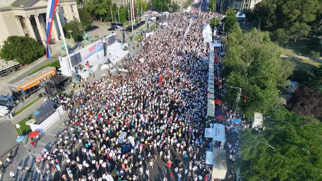 Beograd – Srbija, jedna porodica – Foto RINA