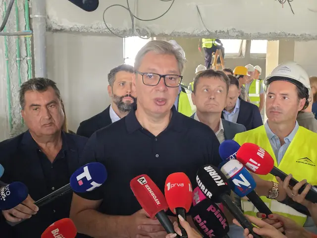 Vučić obišao radove u Tiršovoj / foto: RINA