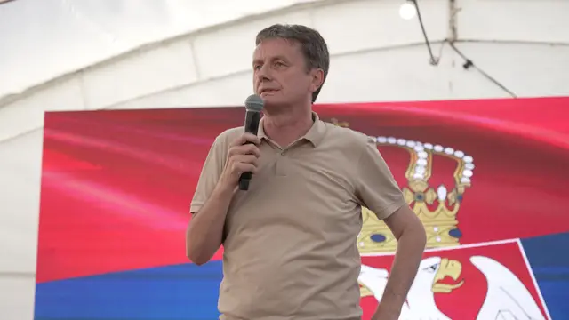 Glišića u Valjevu dočekalo preko 2.000 ljudi, foto: RINA