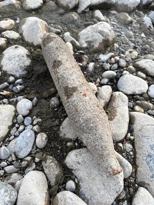 Pronadjena granata u koritu reke Lim/ Foto: RINA