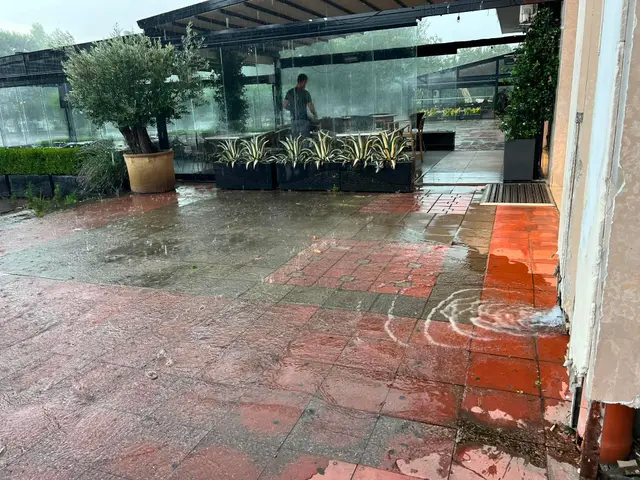Jako olujno nevreme pogodilo Podgoricu / foto: RINA