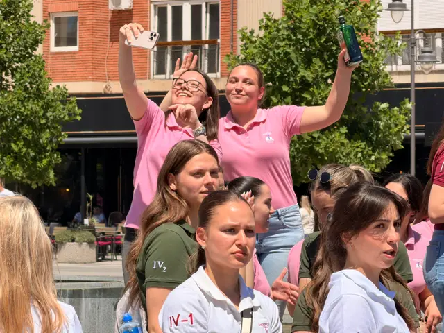 Maturanti Medicinske škole u Čačku/ Foto: RINA