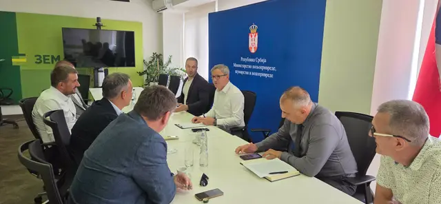Sastanak o otkupu i ceni suncokreta - Foto: Ministarstvo poljoprivrede, šumarstva i vodoprivrede