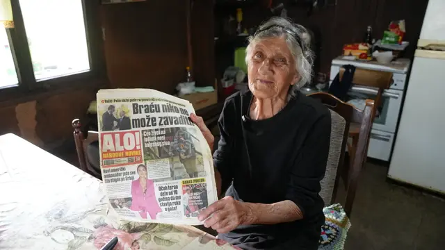 Baka Olga nosila sina Predraga ceo njegov život na rukama / foto: RINA